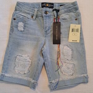Lucky Brand girls size 7 distressed jean shorts, lots of stretch, New